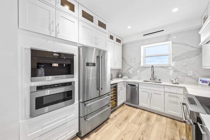 2 bedroom Co-Ownership at 2921 S Ocean Boulevard #704, Highland Towers Inc, Highland Beach — photo 3