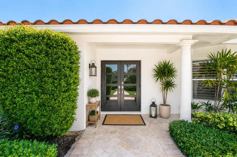 4 bedroom Single Family Residence at 4230 NE 24th Avenue, Venetian Isles 3rd Sec, Lighthouse Point — photo 3