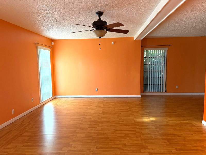 3 bedroom Single Family Residence at 7101 NW 68th Street, Mainlands Of Tamarac Lakes, Tamarac — photo 2