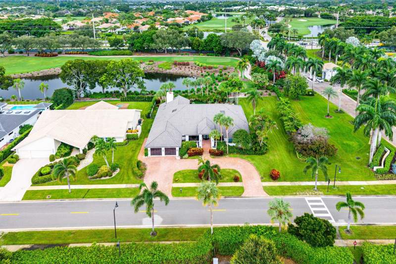 4 bedroom Single Family Residence at 4976 Bocaire Boulevard, Bocaire Golf Club 1, Boca Raton — photo 3