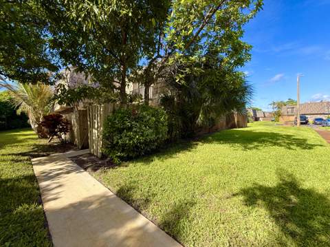 1684 Forest Lakes Circle #A, West Palm Beach FL - photo 13 of 124