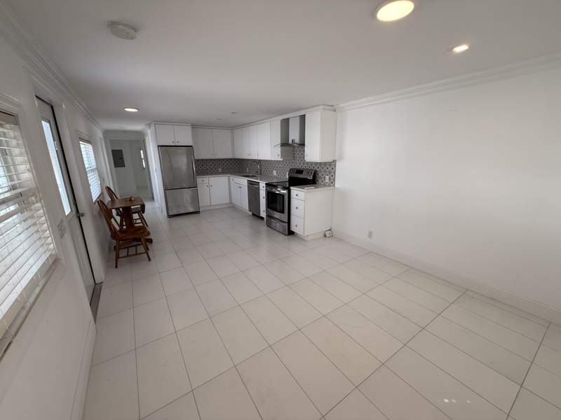 1 bedroom Mobile Home at 206 Eagle Drive, Briny Breezes Inc, Briny Breezes — photo 4
