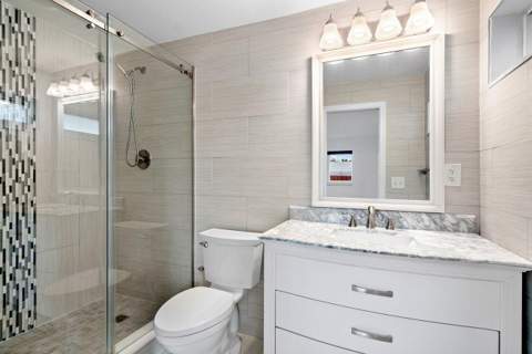 617 SE 8th Avenue, Deerfield Beach FL - photo 18 of 35
