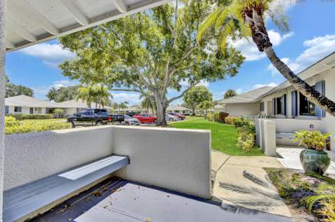 106 Club Drive, Palm Beach Gardens FL - photo 13 of 19