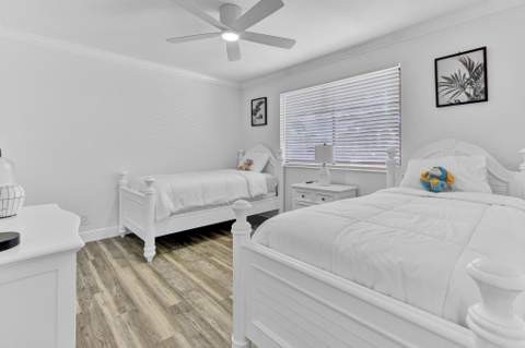 106 Club Drive, Palm Beach Gardens FL - photo 9 of 19