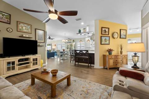 10829 SW Dardanelle Drive, Port St. Lucie FL - photo 10 of 36