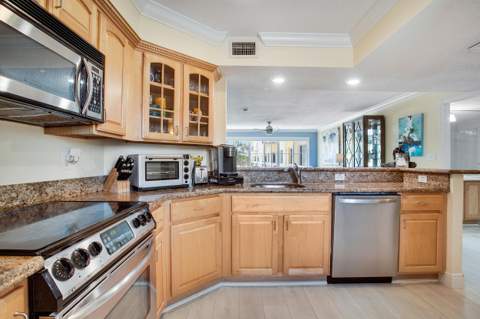 1501 E Broward Boulevard #705, Fort Lauderdale FL - photo 9 of 20