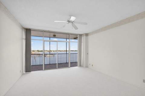 11390 Twelve Oaks Way #420, North Palm Beach FL - photo 13 of 30