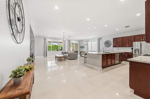 5095 Beland Drive, Lake Worth FL - photo 12 of 62