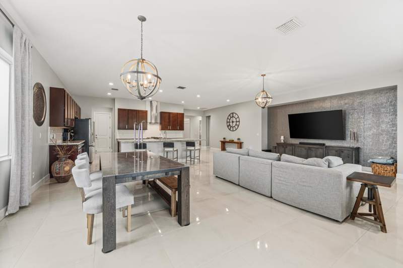 5 bedroom Single Family Residence at 5095 Beland Drive, Andalucia, Lake Worth — photo 2