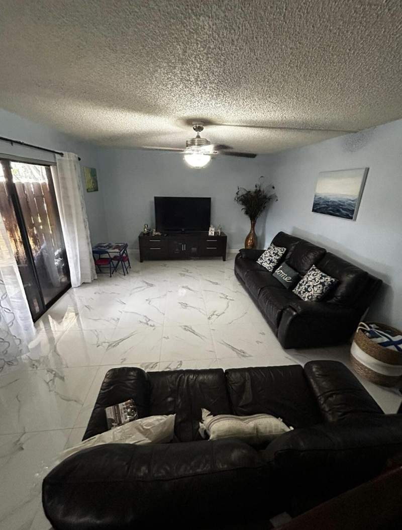 2 bedroom Townhouse at 341 Lake Arbor Drive, Lakewood, Palm Springs — photo 5