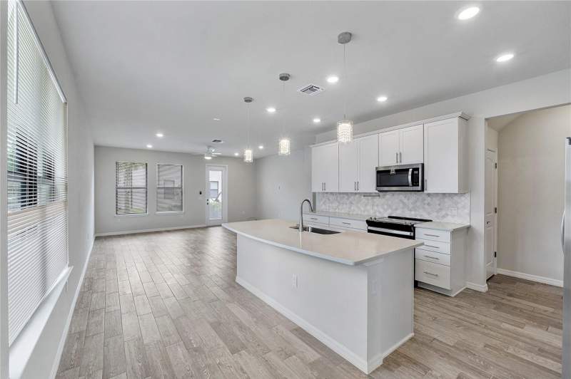 3 bedroom Townhouse at 4851 Indio Trail, Fields At Gulfstream Polo Pud Plat Six, Lake Worth — photo 3