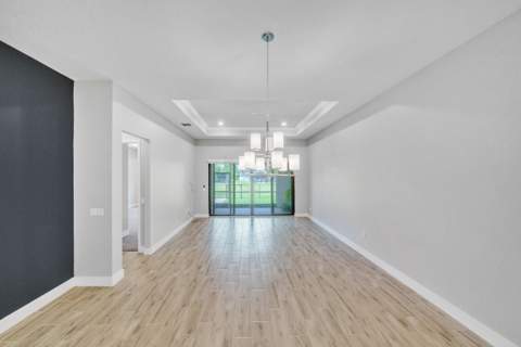 7524 N Blue Spring Drive, Parkland FL - photo 16 of 73