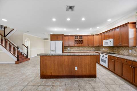 9100 Dupont Place, Wellington FL - photo 13 of 46