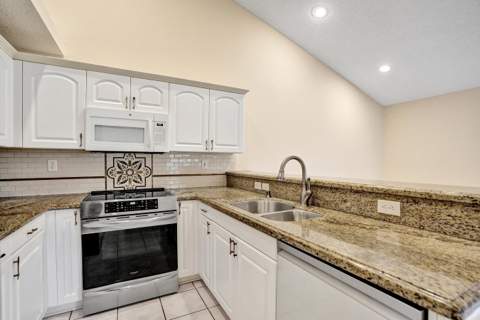 12706 NW 20th Court, Coral Springs FL - photo 8 of 36