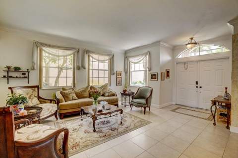 6139 Branchwood Drive, Lake Worth FL - photo 6 of 42