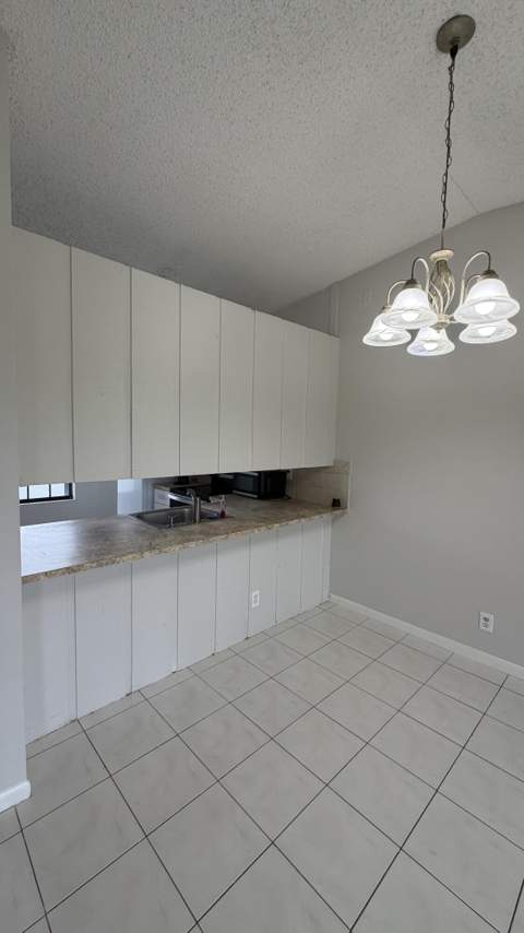 5460 S Lakewood Cir S #C, Margate FL - photo 22 of 59