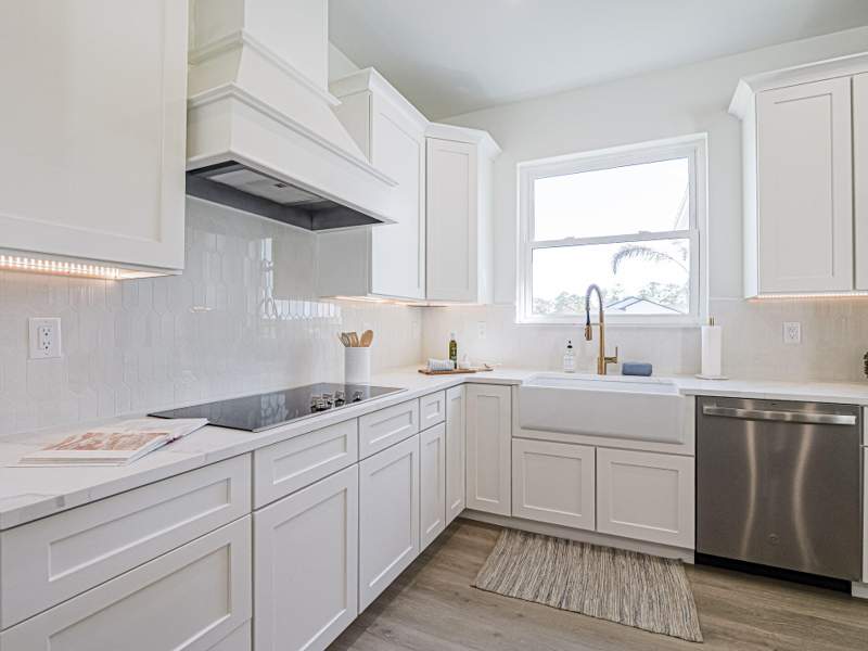 4 bedroom Single Family Residence at 10631 Lighter Wood Lane, Pine Hollow Units Three & Four, Fort Pierce — photo 5
