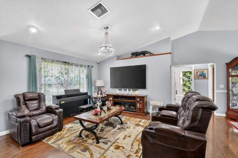7625 Woodland Creek Lane, Lake Worth FL - photo 14 of 54
