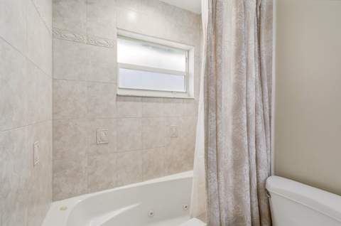 2145 NW 85th Lane, Coral Springs FL - photo 22 of 40