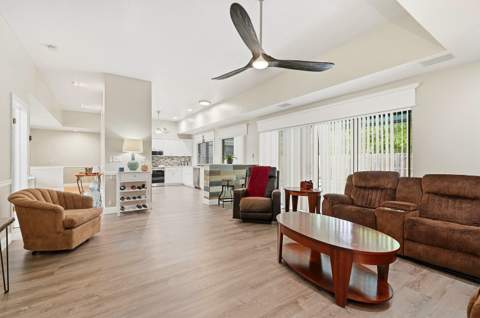 2145 NW 85th Lane, Coral Springs FL - photo 11 of 40