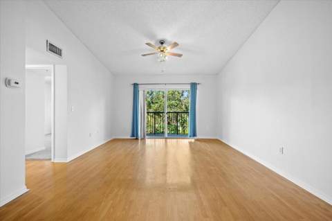 200 N Crestwood Court #211, Royal Palm Beach FL - photo 8 of 24