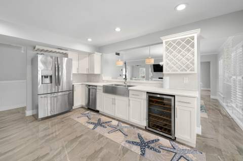 121 Queen Eugenia Court, Hutchinson Island FL - photo 14 of 47