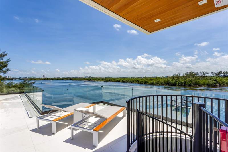 4 bedroom Condominium at 900 Lago Mar Lane #Penthouse, Manatee Pointe At Lago Mar Condo, Boca Raton — photo 3