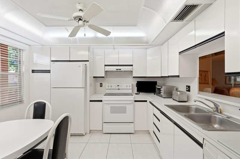 2 bedroom Condominium at 2302 Lucaya Lane #E1, Lucaya Village 1-A Condo, Coconut Creek — photo 1
