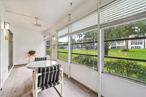 2302 Lucaya Lane #E1, Coconut Creek FL - photo 23 of 32