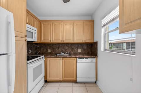 374 Brighton I #374, Boca Raton FL - photo 20 of 84