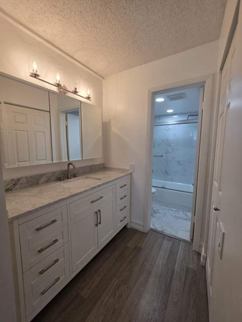 9081 Lime Bay Boulevard #211, Tamarac FL - photo 20 of 31