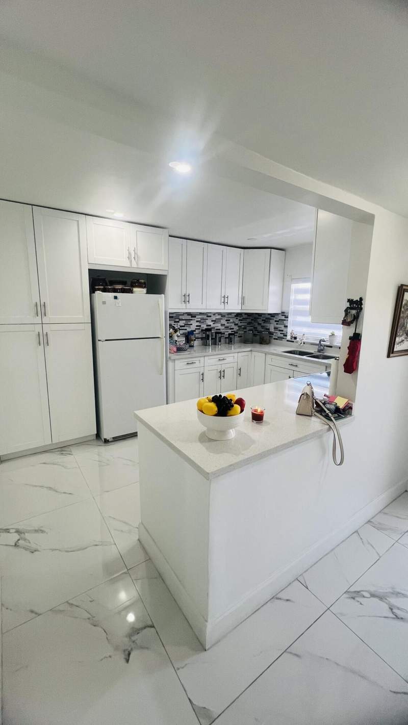 2 bedroom Condominium at 9330 S Sunrise Lakes Boulevard #304, Sunrise Lakes 100 Condo, Sunrise — photo 2