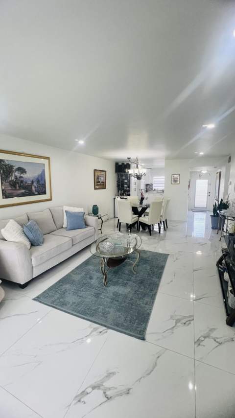 9330 S Sunrise Lakes Boulevard #304, Sunrise FL - photo 10 of 29