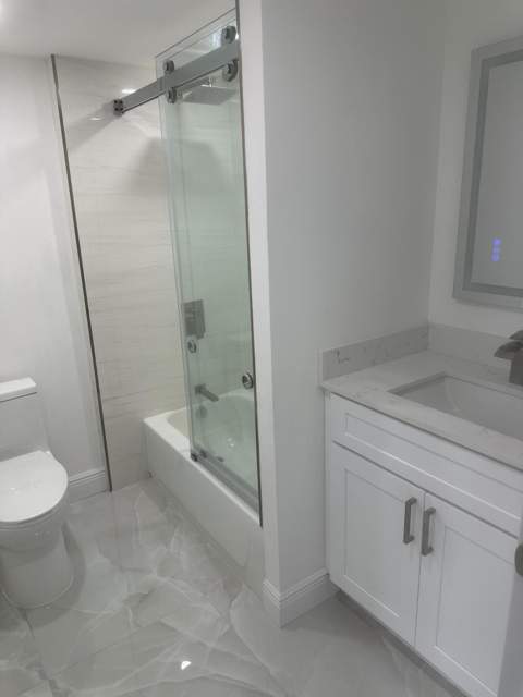 1 Royal Palm Way #101, Boca Raton FL - photo 17 of 49