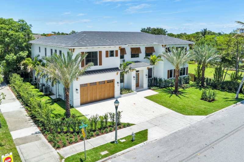 5 bedroom Single Family Residence at 261 Rutland Boulevard, Lake Place, West Palm Beach — photo 1
