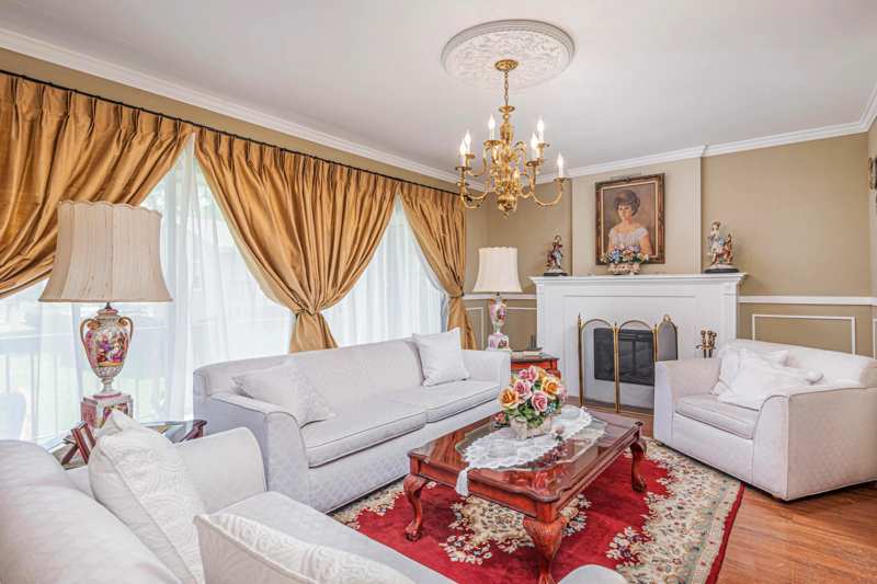 2 bedroom Townhouse at 18560 SE Wood Haven Lane #G, Riverbend Condo, Jupiter — photo 1