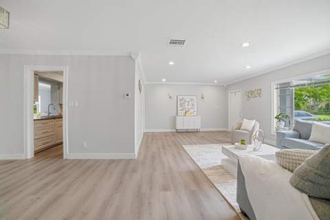 8106 NW 101st Avenue, Tamarac FL - photo 13 of 33