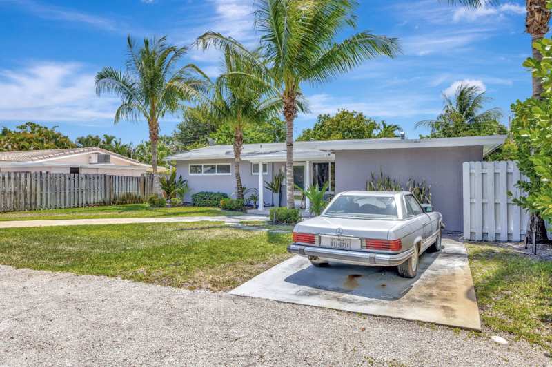 3 bedroom Single Family Residence at 14 NE 26th Court, Sun Set Manors First Add, Wilton Manors — photo 1