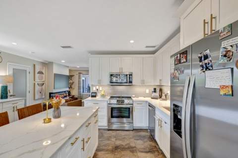 14 NE 26th Court, Wilton Manors FL - photo 19 of 38