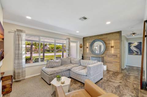 14 NE 26th Court, Wilton Manors FL - photo 12 of 38
