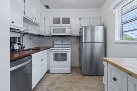 1225 NW 21st Street #3-314, Stuart FL - photo 11 of 35
