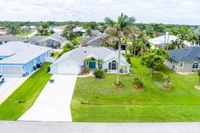 3 bedroom Single Family Residence at 3398 SE East Snow Road, Southbend Manor, Port St. Lucie — photo 4