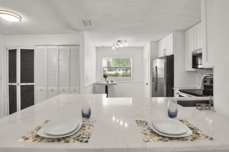2 bedroom Condominium at 2112 NW 45th Avenue, Pond Apple Place II Condo, Coconut Creek — photo 4