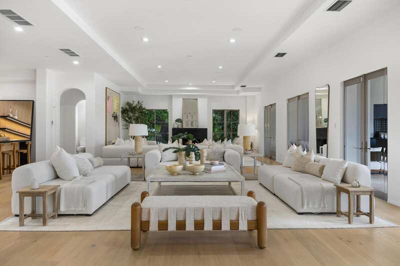5 bedroom Single Family Residence at 1207 Spanish River Road, Spanish River Land Co Sub Unit 1, Boca Raton — photo 1