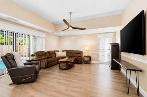2145 NW 85th Lane, Coral Springs FL - photo 9 of 40