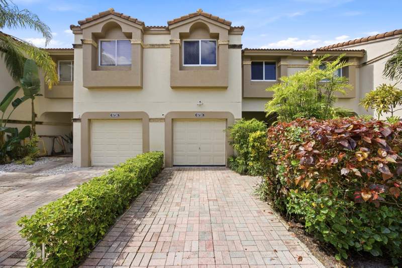 3 bedroom Townhouse at 6738 Via Regina, Plum At Boca Pointe Condos One Thru 15 Filed In Or, Boca Raton — photo 5