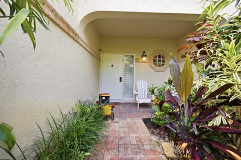 6738 Via Regina, Boca Raton FL - photo 6 of 58