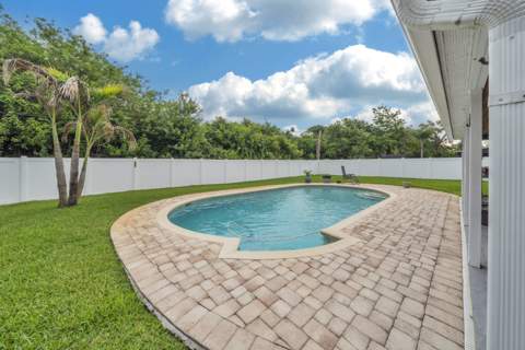 6145 SE Audubon Lane, Hobe Sound FL - photo 18 of 41
