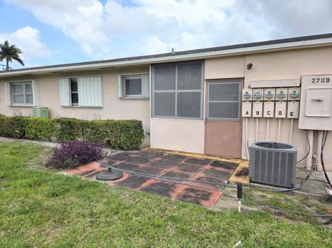 2703 Dudley Drive #Unit E, West Palm Beach FL - photo 12 of 13